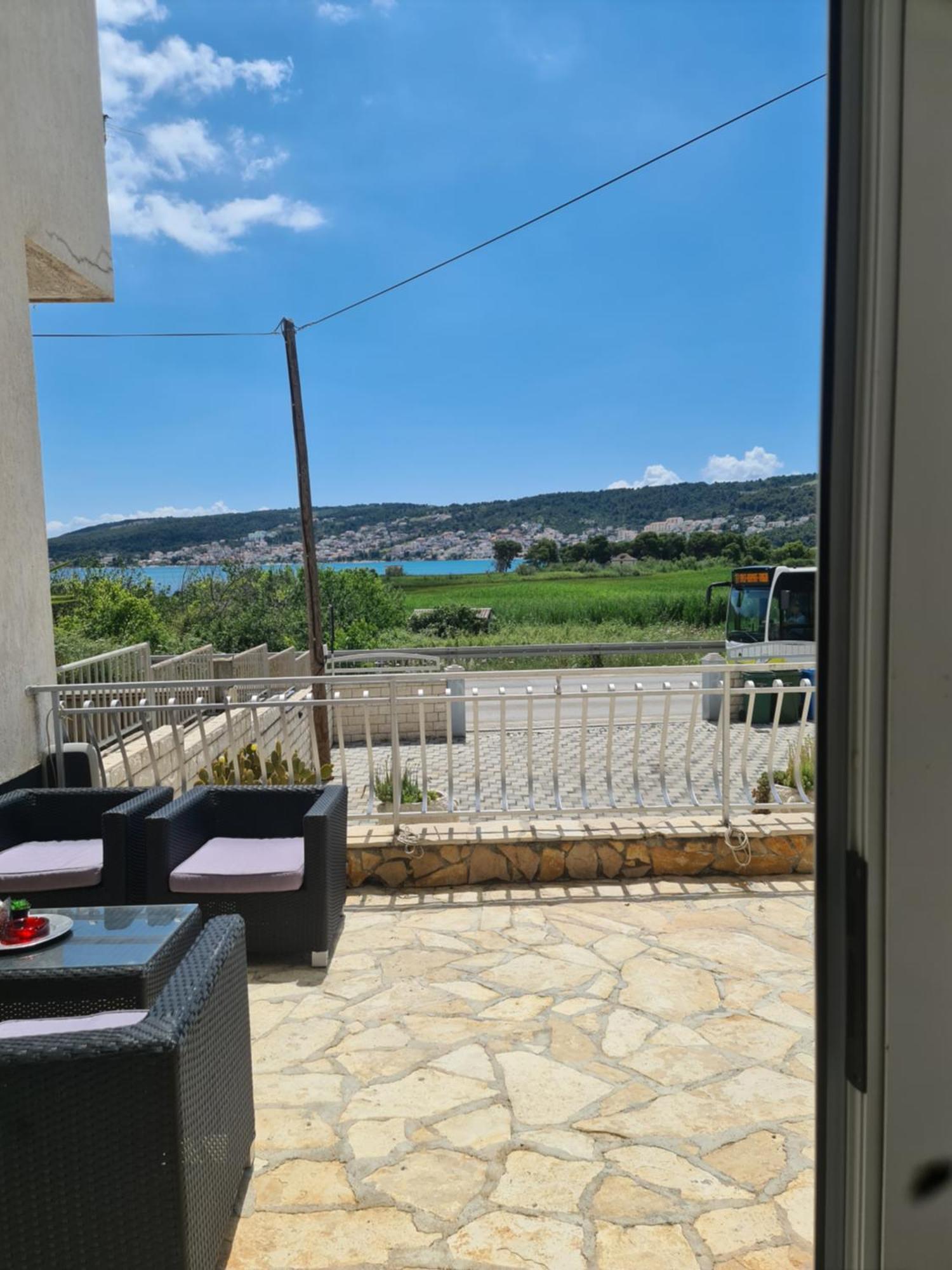 Bridge And Beach Apartments Trogir Exterior foto